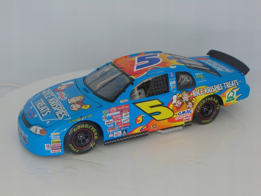 AKCIA 1999 TERRY LABONTE #5 RICE KRISPIES CHEVY MONTE CARLO NASCAR 1:24