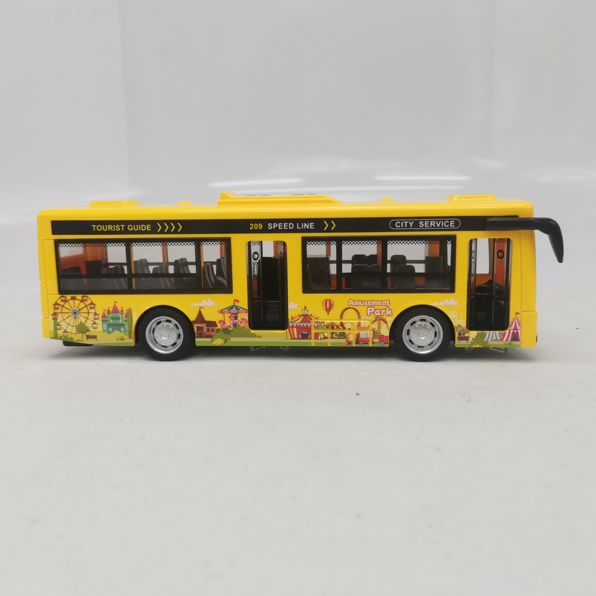MESTSKÝ AUTOBUS PRE DETI OTVORENIE DVERÍ ZVUK MELÓDIE POHONU LED