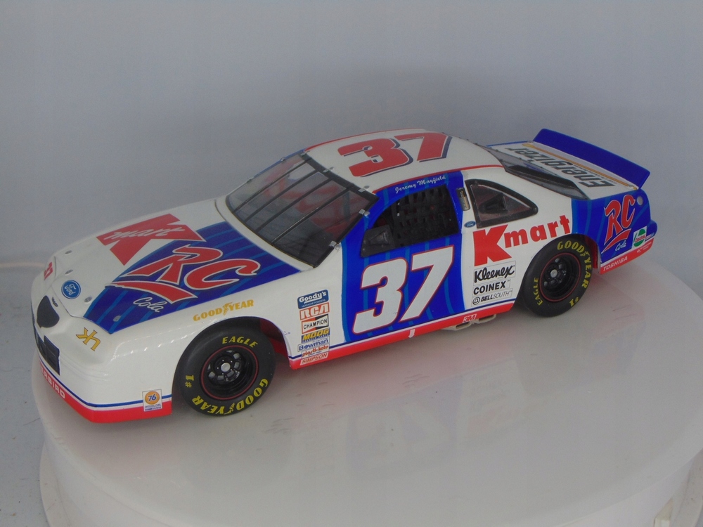 ERTL 1997 JEREMY MAYFIELD #37 KMART RC COLA FORD THUNDERBIRD NASCAR 1:18