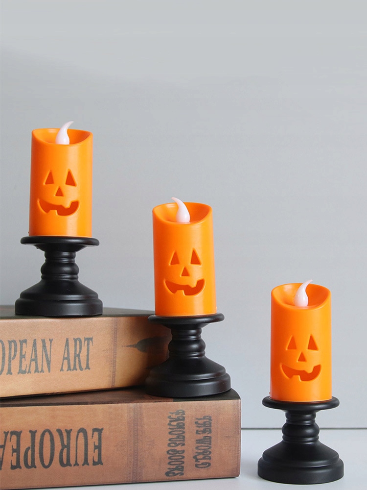 Farebné bezplameňové LED sviečky v tvare tekvice - halloweenske dekorácie