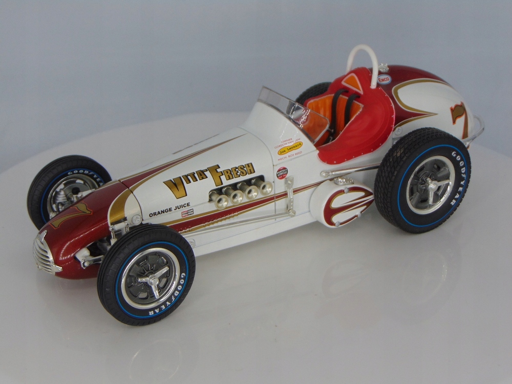 GMP 1966 JOE LEONARD #7 OFFENHAUSER DIRT CAR 1:18