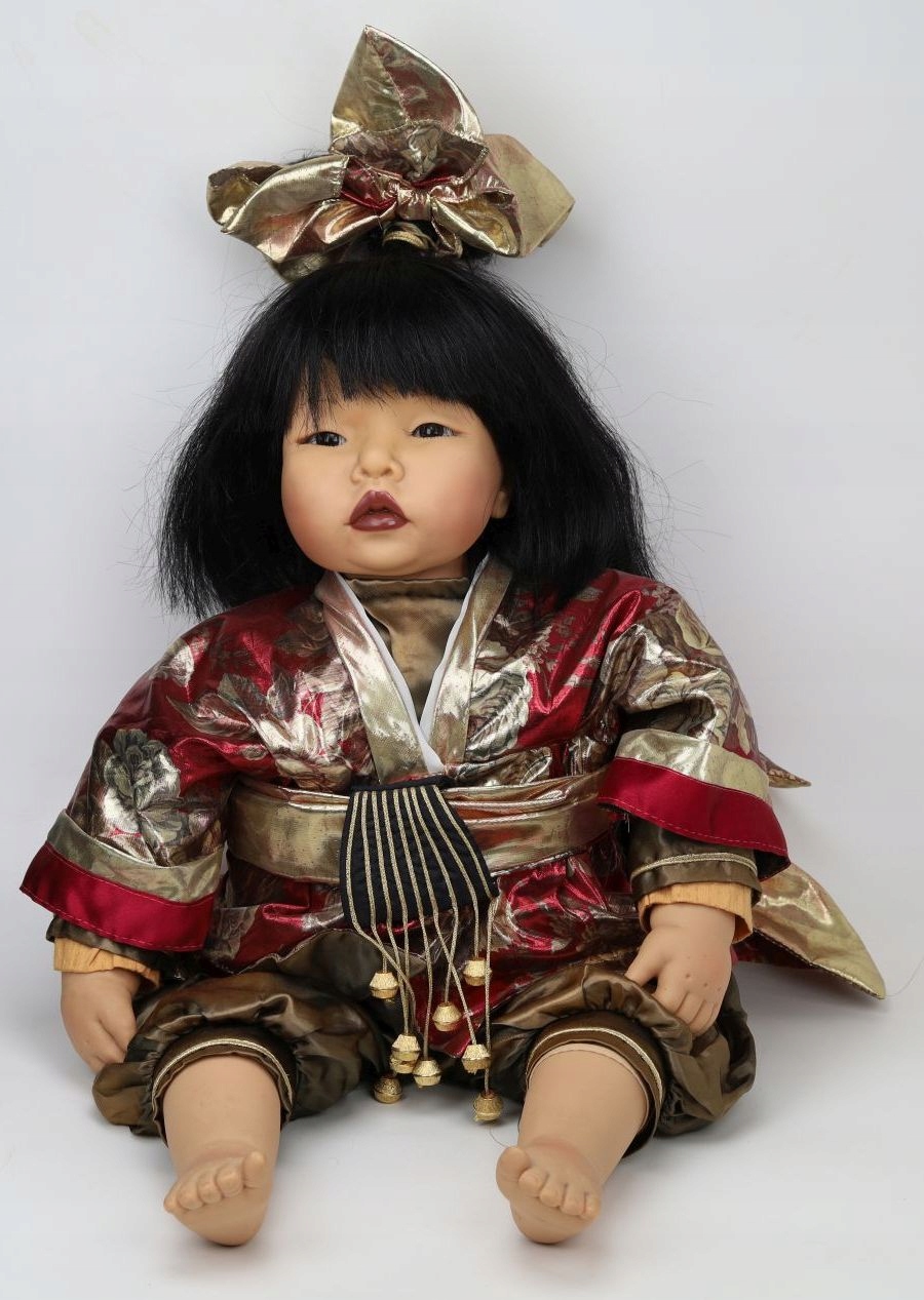 Gotz Götz Carin Lossnitzer Carlos autor lalk orientálny vinyl 56 cm