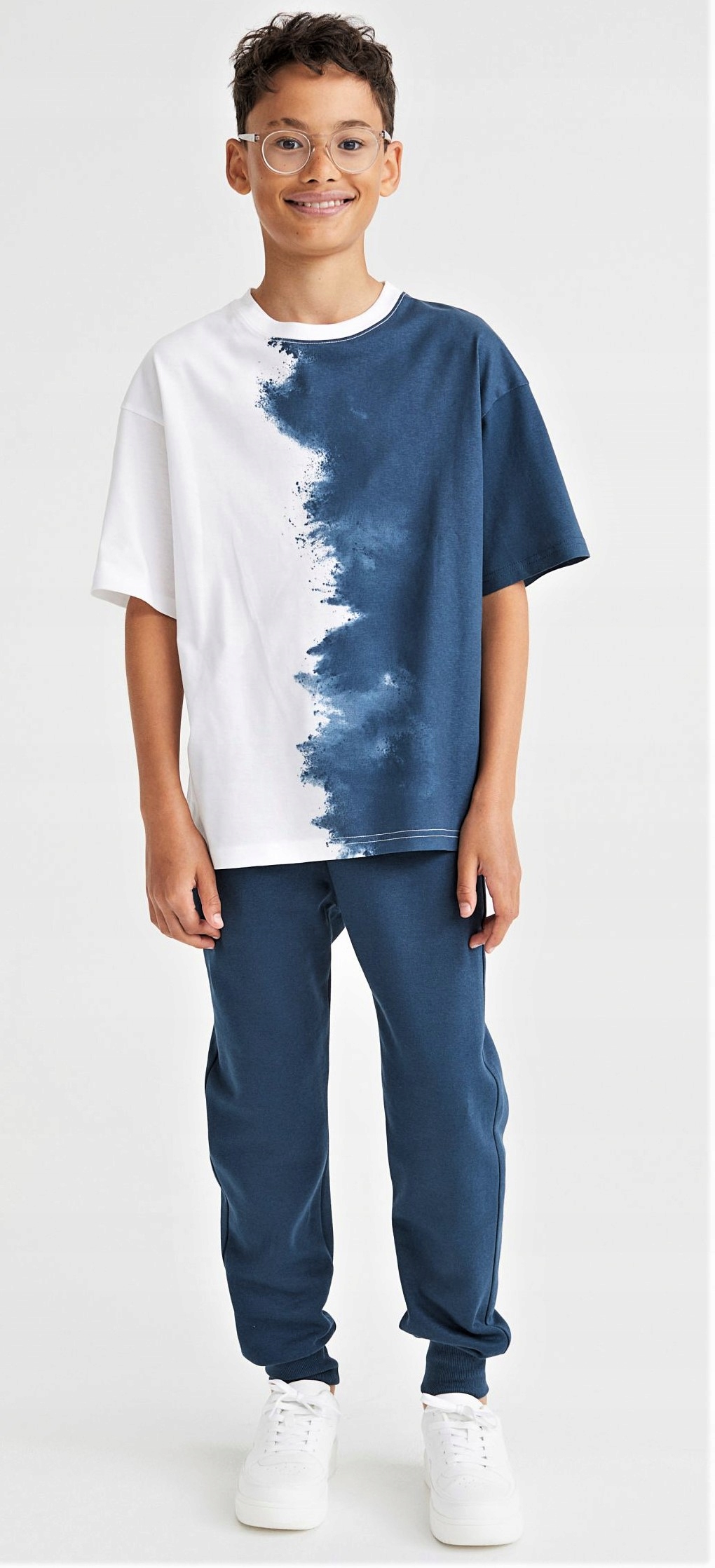 H&M 134 biela, červená, námornícka modrá sada