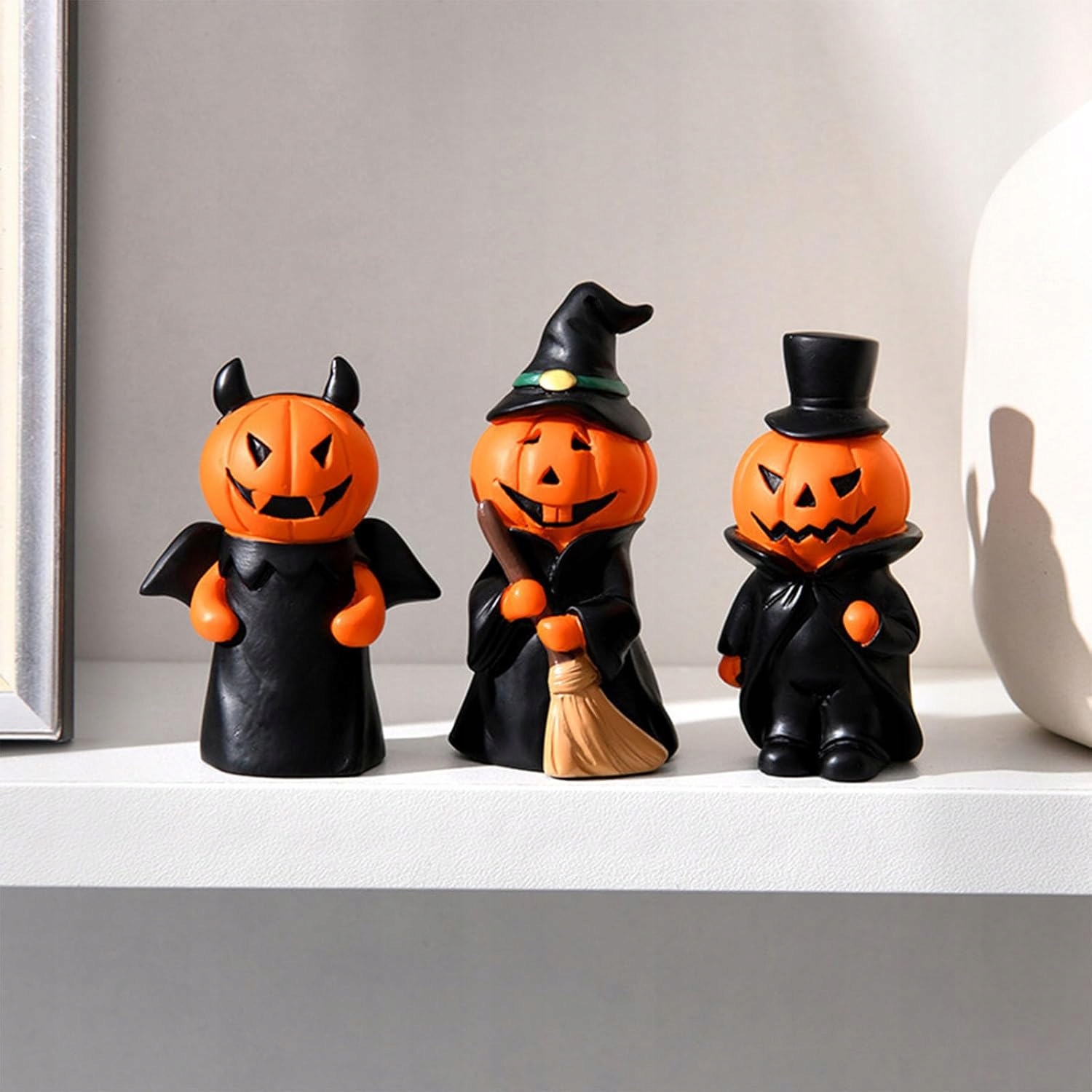 Halloweenska dekorácia: strašidelná živicová tekvicová dekorácia