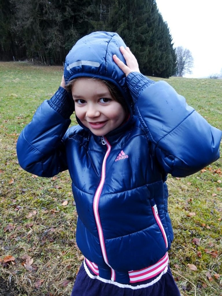 Detská bunda - Spodná bunda Adidas veľkosť 140
