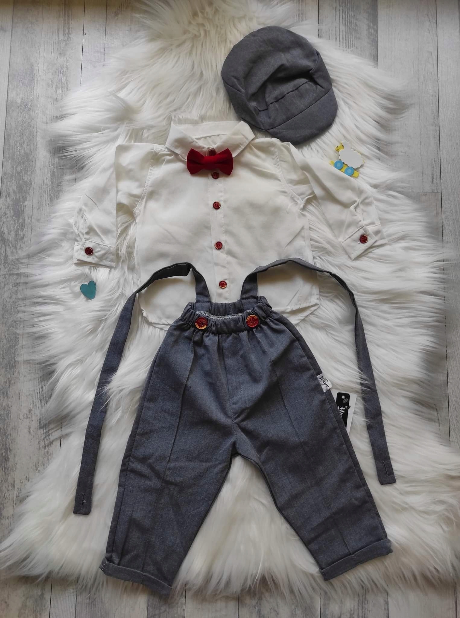 Detský komplet - Baby Set Murat Baby 92 Biela, červená, šedá 4 ks.