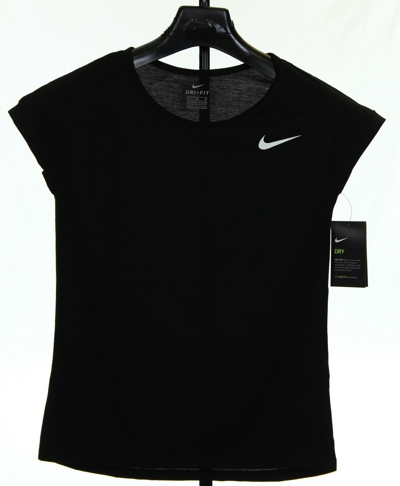 Top Nike 152 čierna