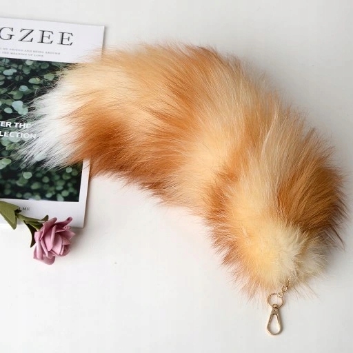 Spona na kľúče 45 cm dlhý chvost z líščej kožušiny
