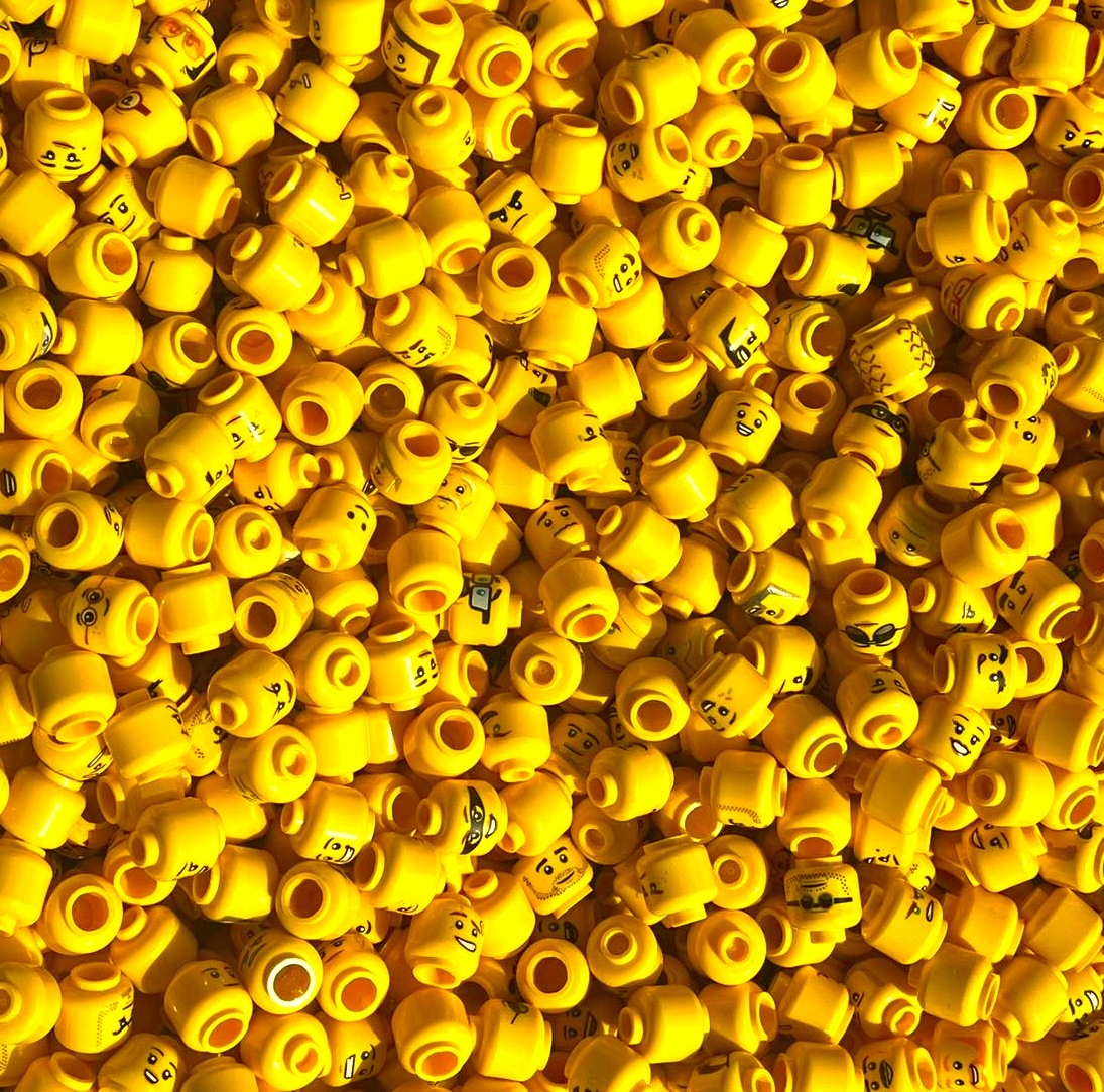 Lego New Pack Yellow Head Set Heads Random head Yellow 50 ks