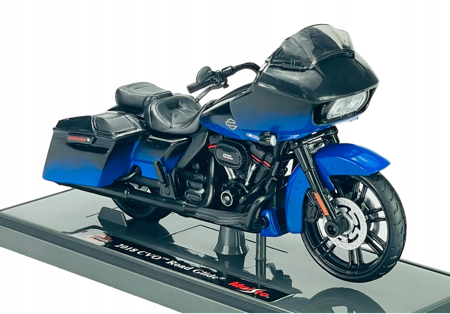 MAISTO 2018 HARLEY-DAVIDSON CVO ROAD GLIDE BLUE 1:18 MOTOCYKEL NOVINKA