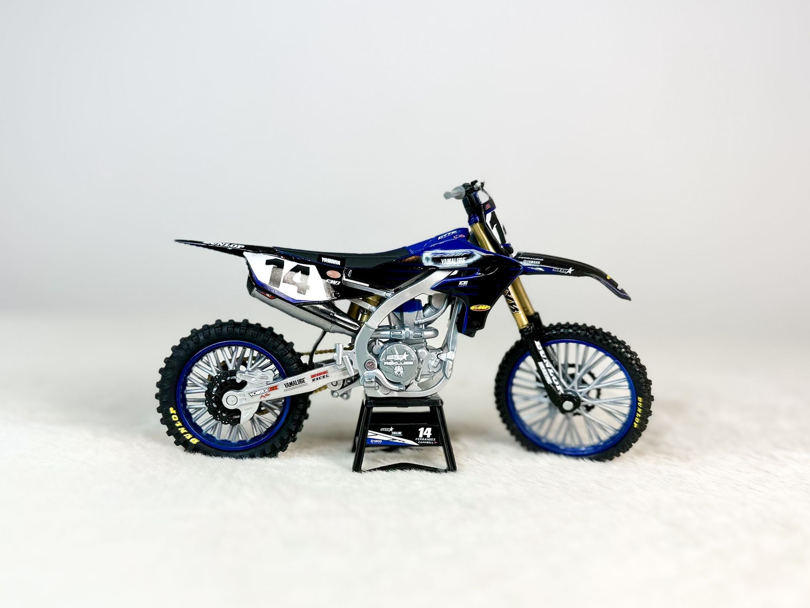 Yamaha YZ450F Dylan Ferrandis #14 Nový model motocykla Ray