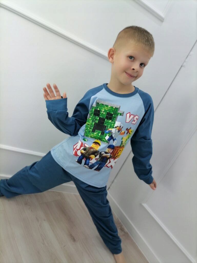 Pyžamo, župán - Pyžamo Cornette veľkosť 116 červené, viacfarebné