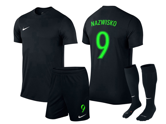 Nike 152 Black, Orange, Multi -Colored Set