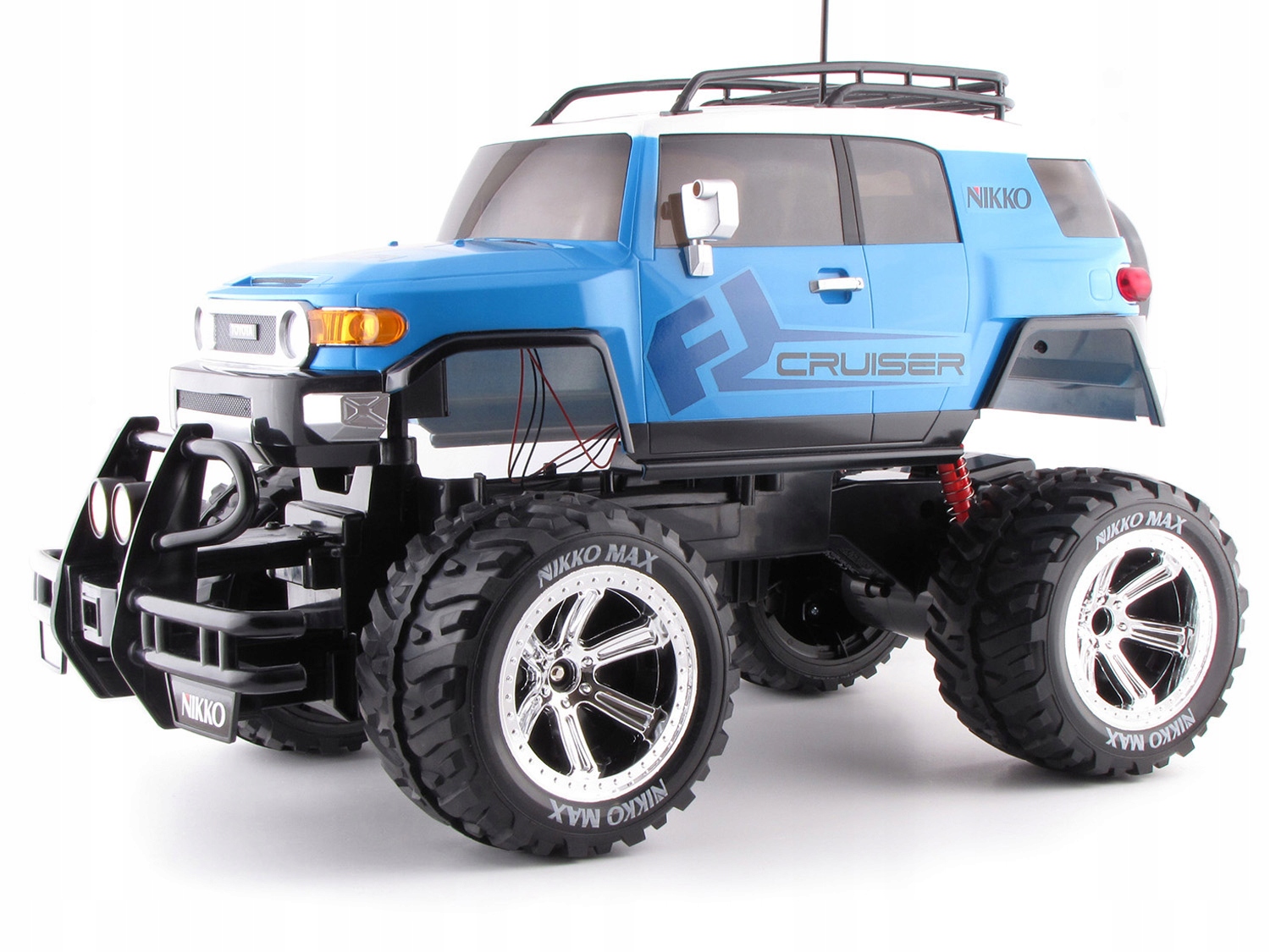 TOYOTA FJ CRUISER VEĽKÝ OFF-ROAD OD NIKKO
