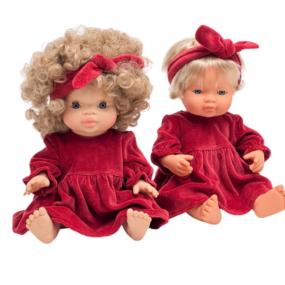 Červené velúrové šaty pre Miniland 38cm, Minikane 34cm a Paola Reina