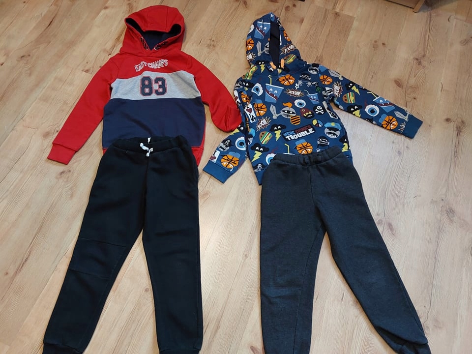 Tepláky H&M 122 Čierna, červená, námornícka modrá, modrá, šedá, viacnásobná