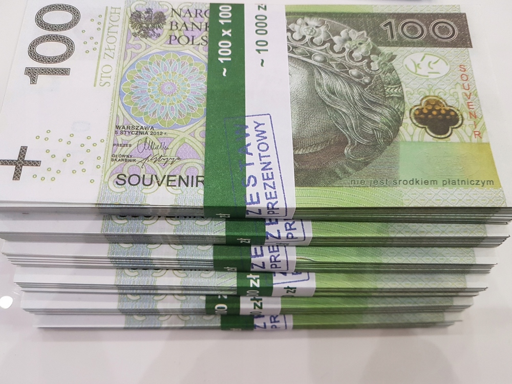PLN 100 bankovky na prehrávanie a učenie sa súboru 100ks