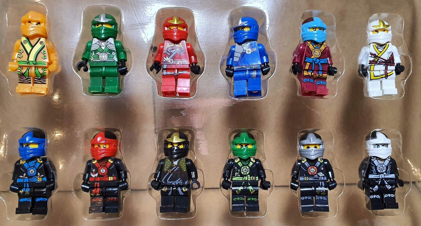 Ninjago sada 12 figurín blokuje figuríny príslušenstvo