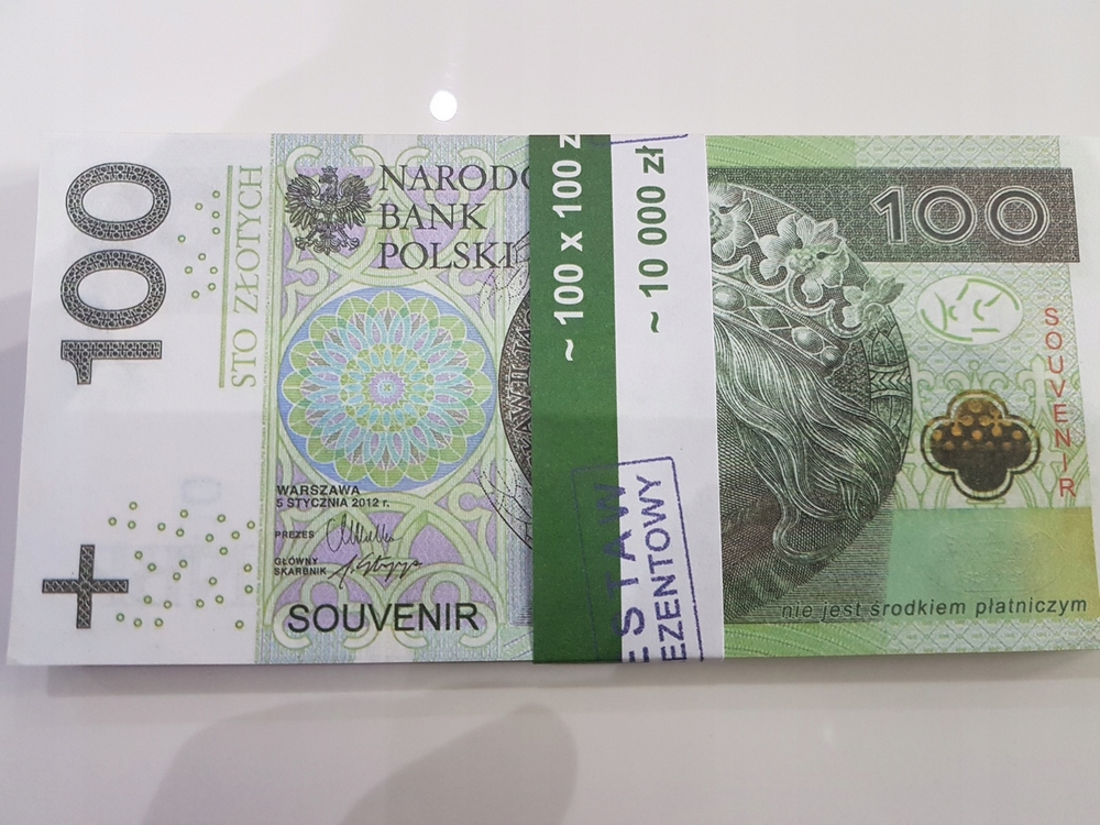 PLN 100 bankovky na prehrávanie a učenie sa súboru 100ks