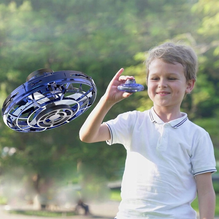 Flying Fidget Spinner FlyNova Pro LED svieti