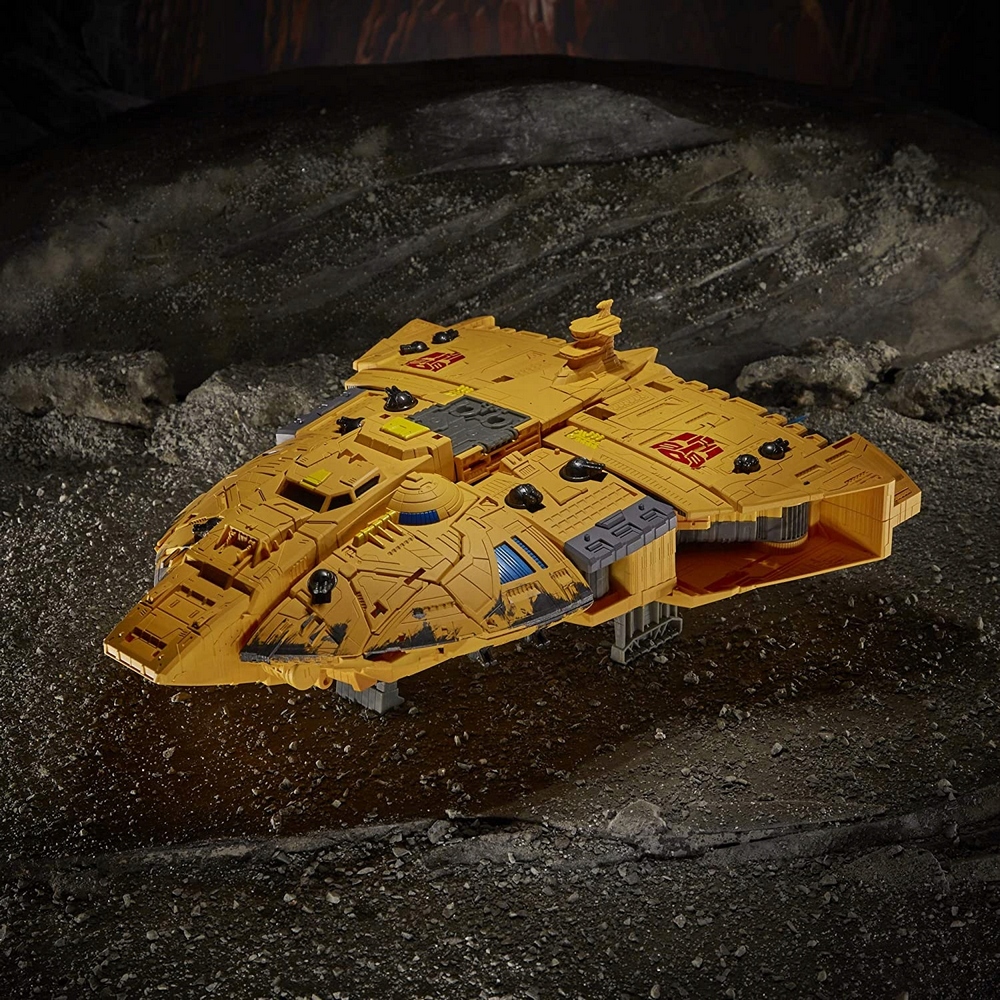 Transformers WFC Kingdom Autobot Ark Hasbro F1152