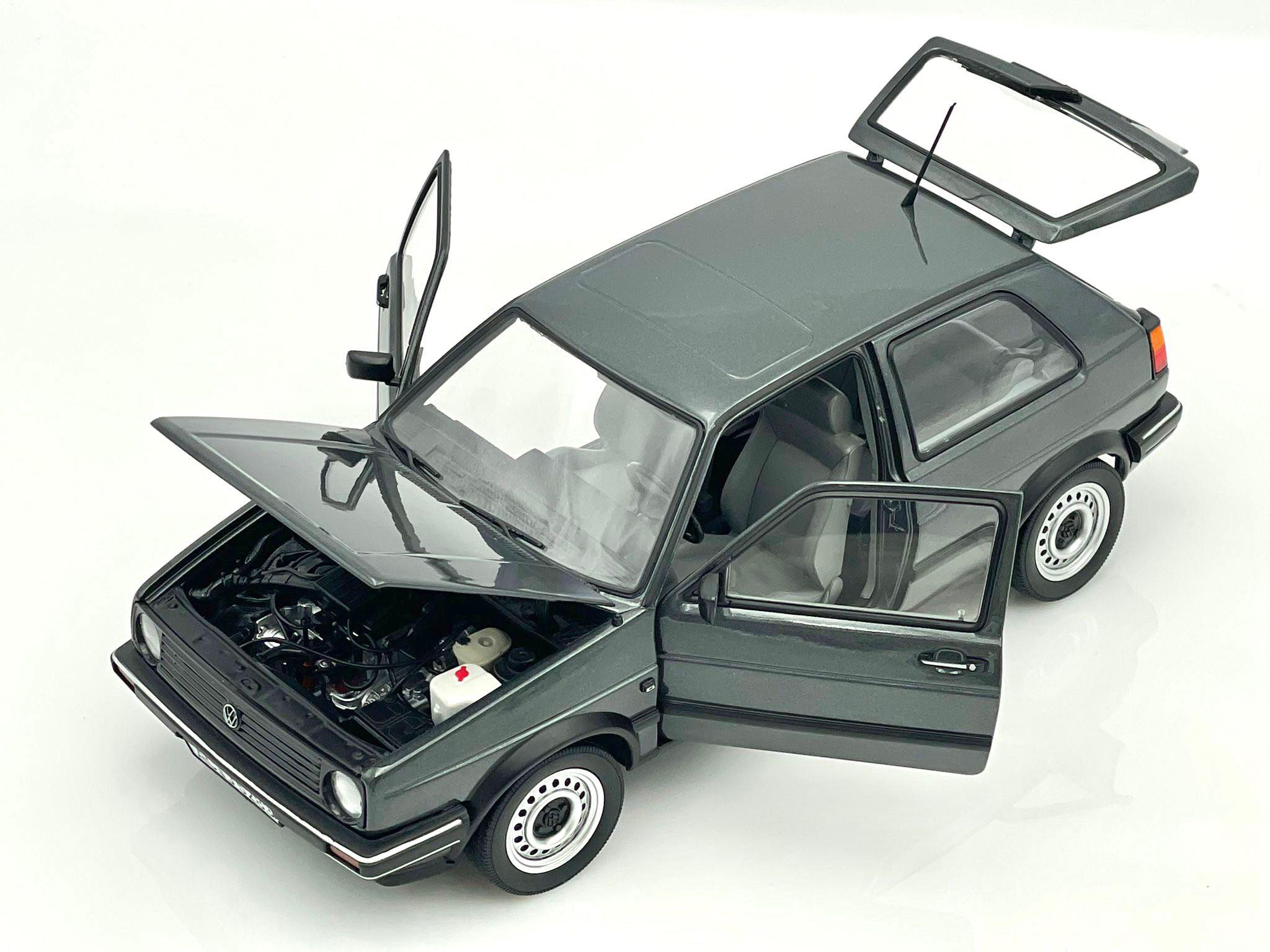 Volkswagen Golf II Cl (1988) Norev 1:18