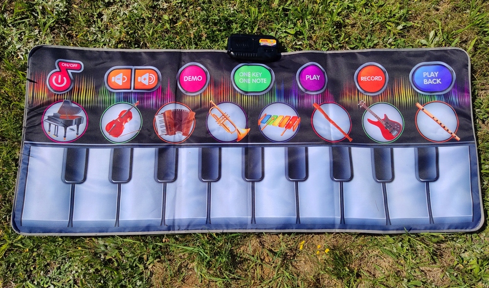 HUDOBNÁ PODLOŽKA 148X60 cm TANEČNÁ PENA