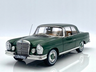 Mercedes -Benz 250 SE Coupe W111 - Green Norev 1:18