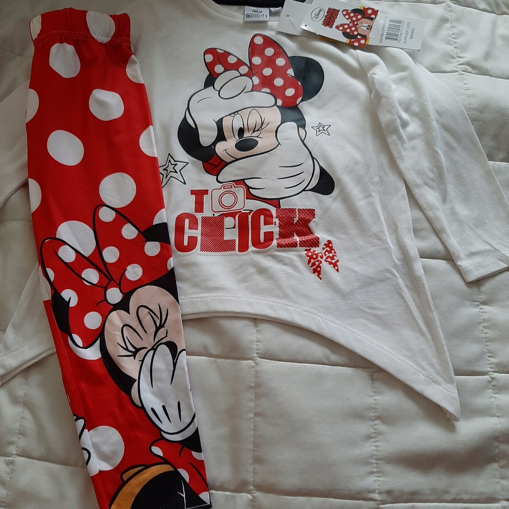 Disney 116 biela, čierna, červená sada