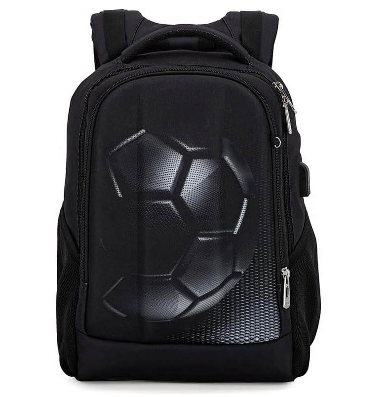 Školský/Mestský Batoh pre Chlapca s Futbalovým Motívom a USB Výstupom + Peračník